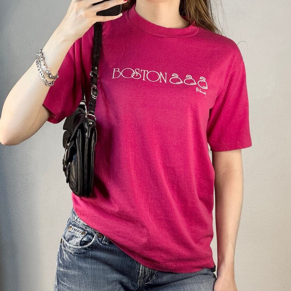 Vintage Boston 222 Pink Graphic Tee 80s 90s Tourist Medium Single Stitch